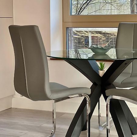 Kensington House By Solitaire Suites Слау Екстер'єр фото