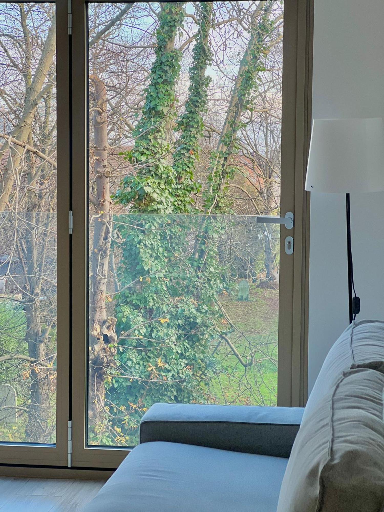 Kensington House By Solitaire Suites Слау Екстер'єр фото