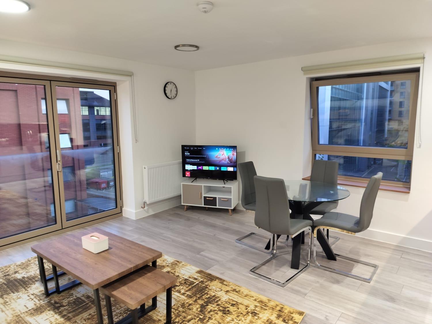 Kensington House By Solitaire Suites Слау Екстер'єр фото