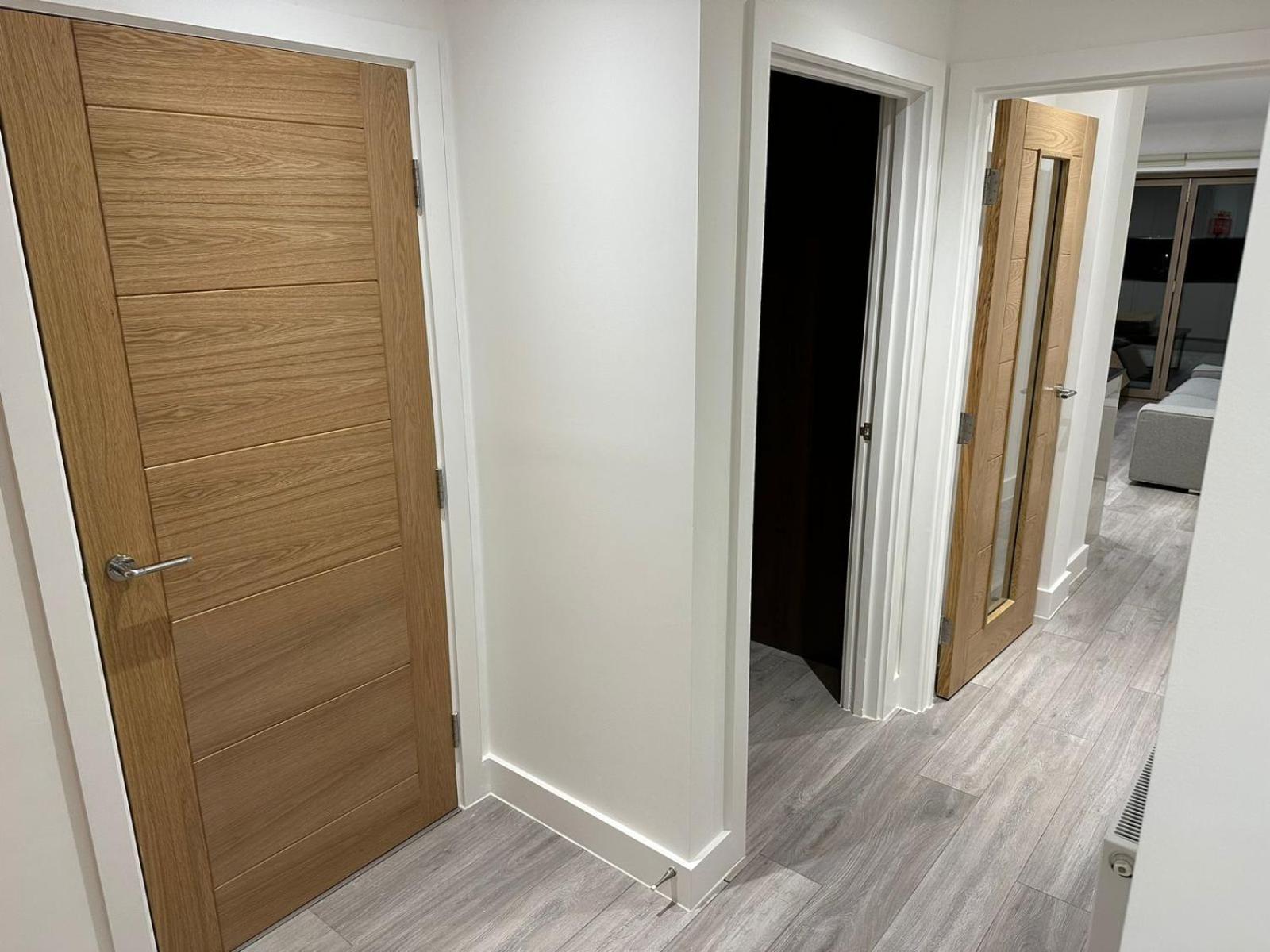 Kensington House By Solitaire Suites Слау Екстер'єр фото